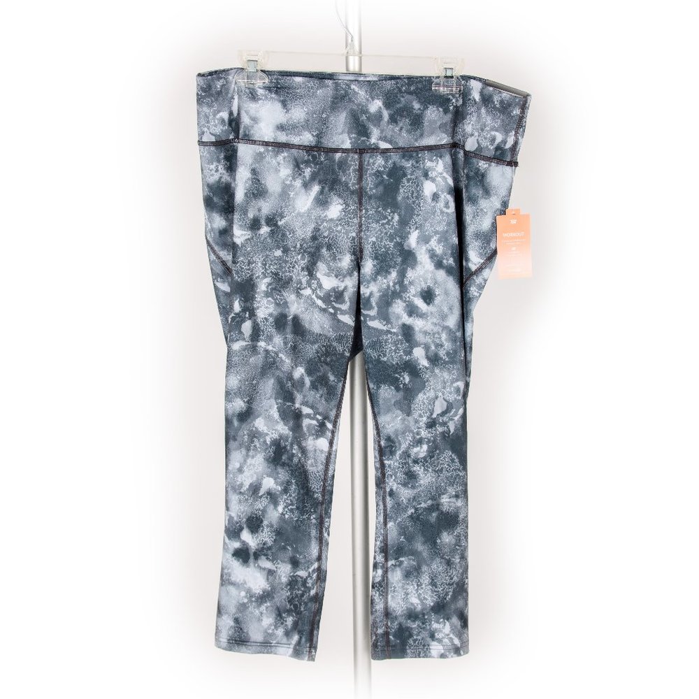 Tek Gear Black/Gray 1X Workout Capri NWT